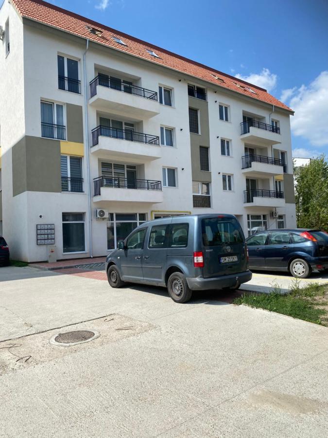 Luxury Apartment Satu Mare Buitenkant foto